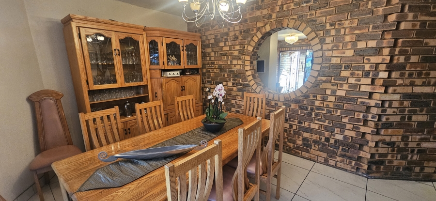 4 Bedroom Property for Sale in Meyersdal Gauteng