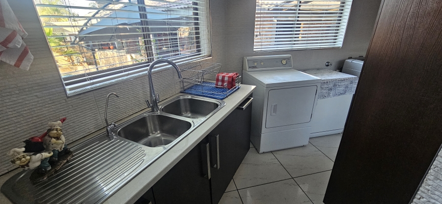 4 Bedroom Property for Sale in Meyersdal Gauteng