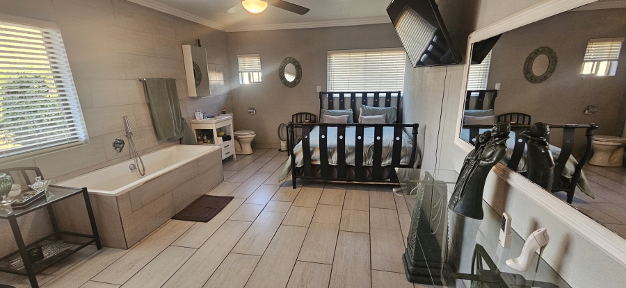 4 Bedroom Property for Sale in Meyersdal Gauteng