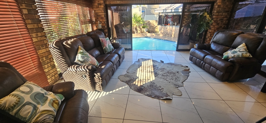 4 Bedroom Property for Sale in Meyersdal Gauteng