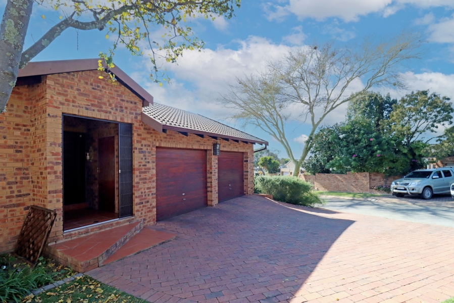 To Let 3 Bedroom Property for Rent in Randpark Ridge Gauteng