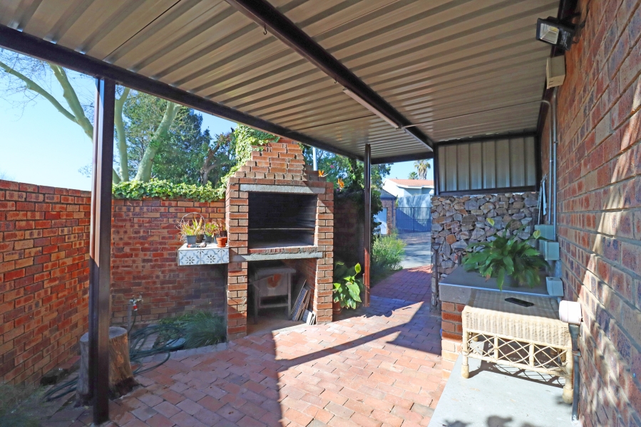 To Let 3 Bedroom Property for Rent in Randpark Ridge Gauteng