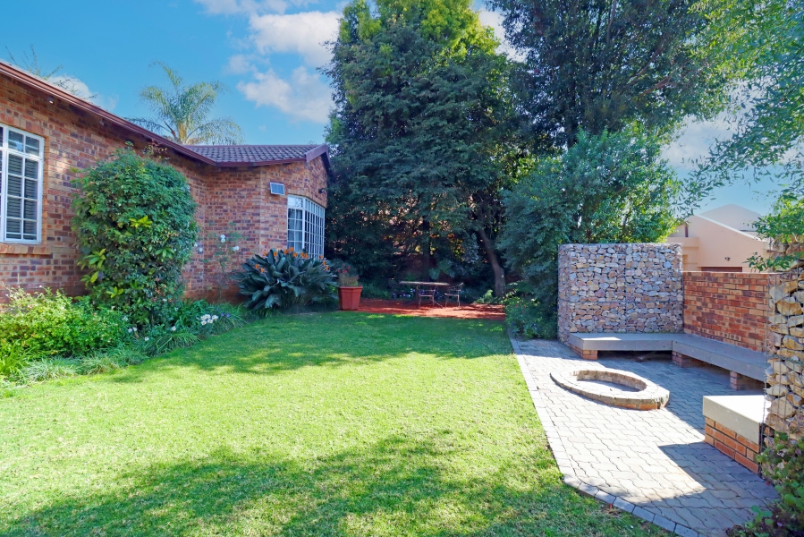 To Let 3 Bedroom Property for Rent in Randpark Ridge Gauteng