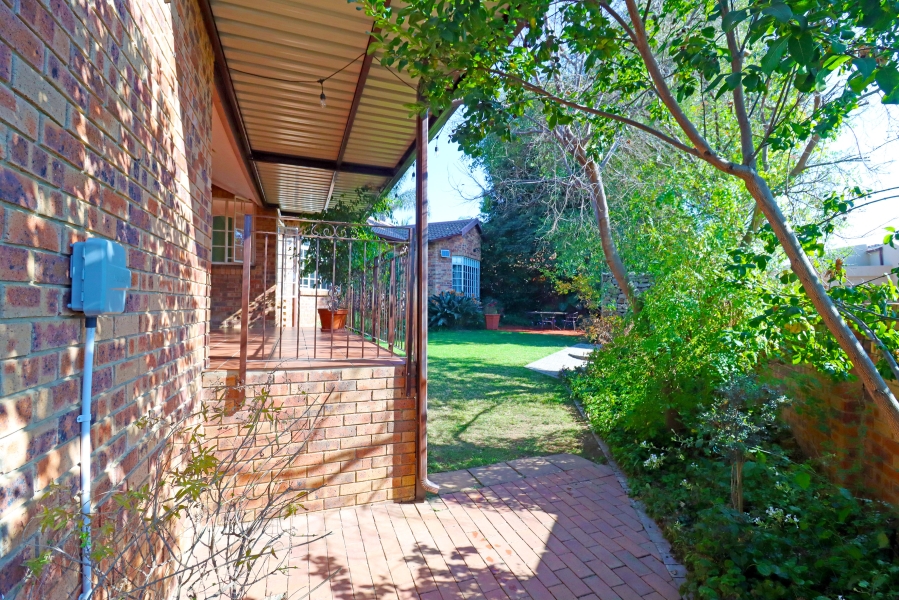 To Let 3 Bedroom Property for Rent in Randpark Ridge Gauteng
