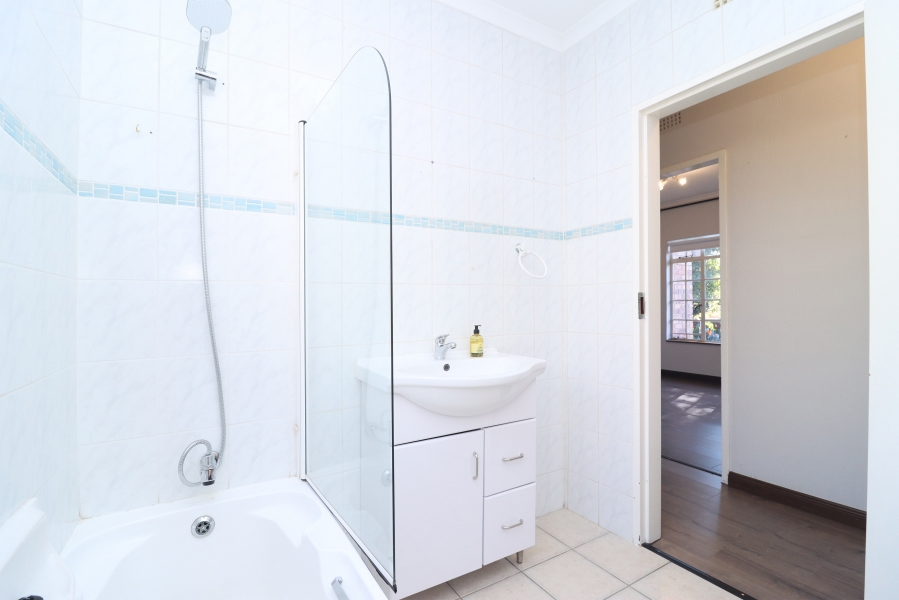 To Let 3 Bedroom Property for Rent in Randpark Ridge Gauteng