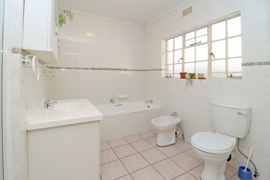 To Let 3 Bedroom Property for Rent in Randpark Ridge Gauteng