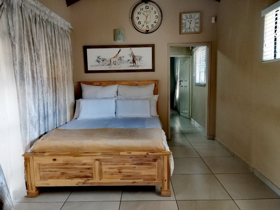3 Bedroom Property for Sale in Brackendowns Gauteng