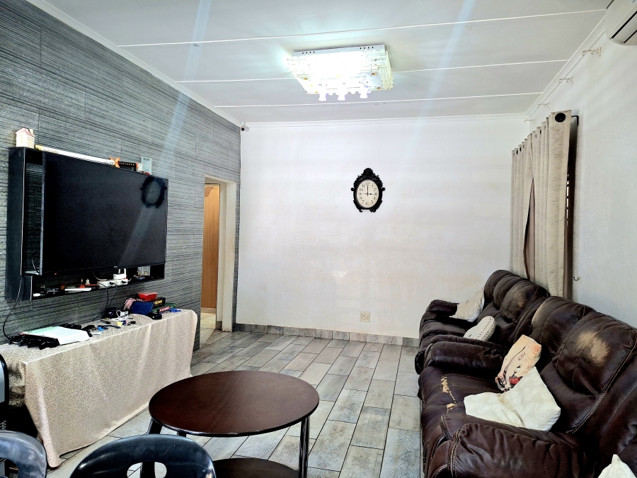 3 Bedroom Property for Sale in Crosby Gauteng