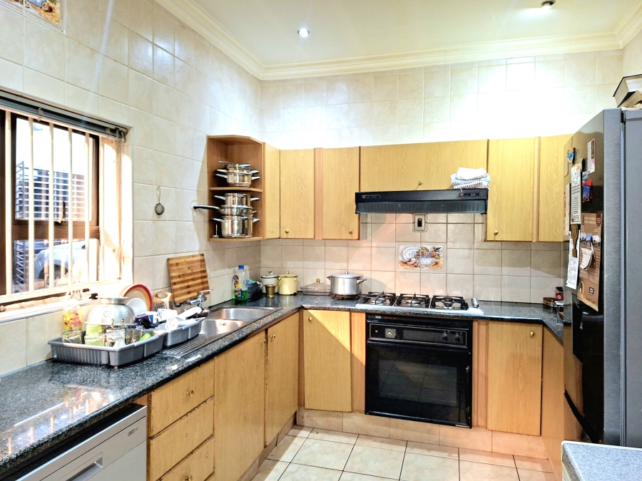 3 Bedroom Property for Sale in Crosby Gauteng