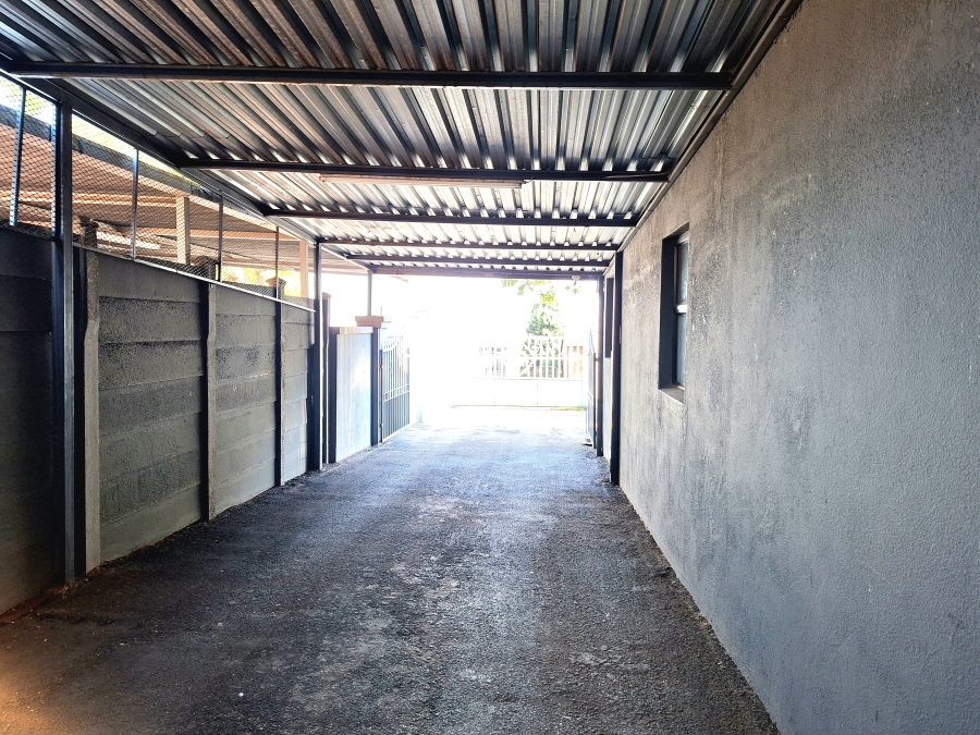3 Bedroom Property for Sale in Crosby Gauteng