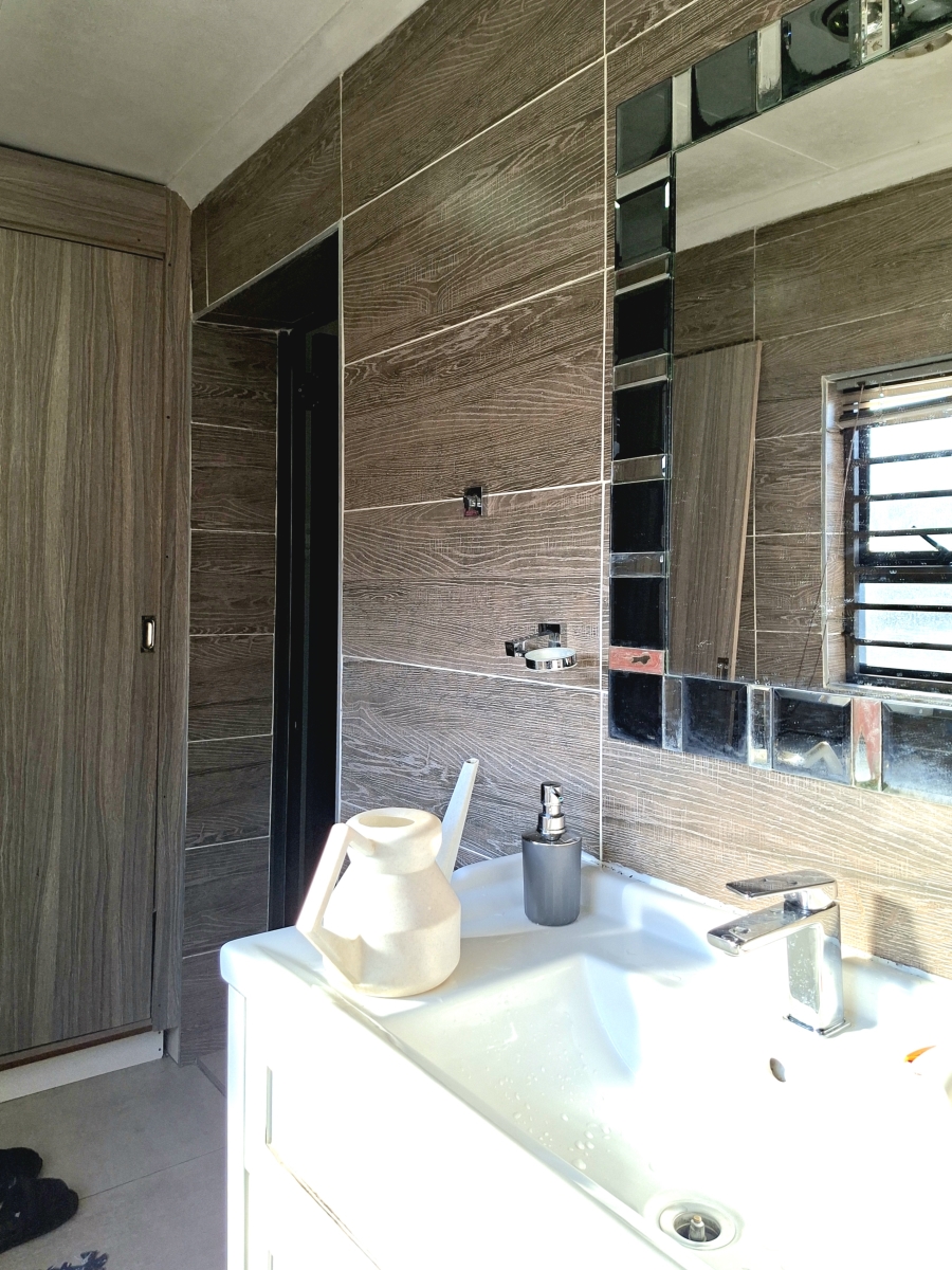 3 Bedroom Property for Sale in Crosby Gauteng