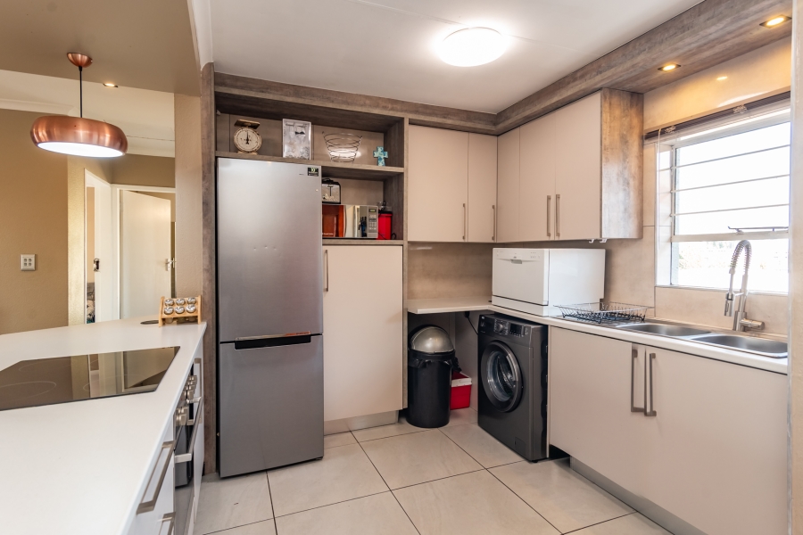 2 Bedroom Property for Sale in Horison Gauteng