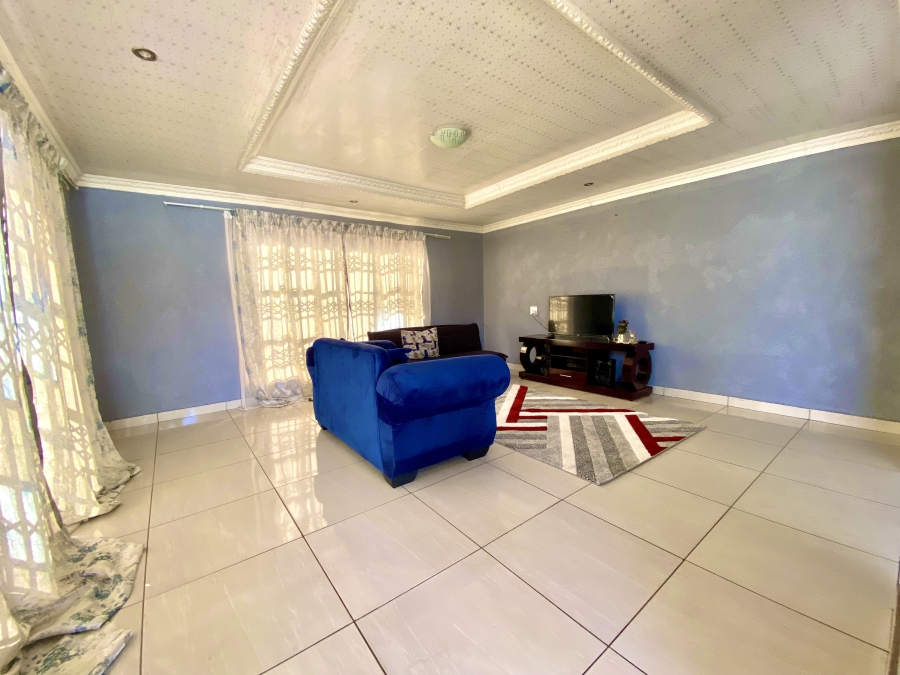 3 Bedroom Property for Sale in Lotus Gardens Gauteng