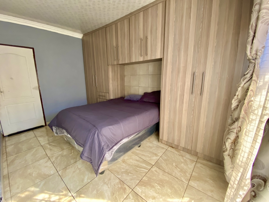 3 Bedroom Property for Sale in Lotus Gardens Gauteng