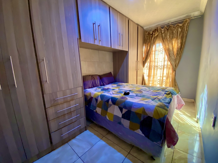 3 Bedroom Property for Sale in Lotus Gardens Gauteng