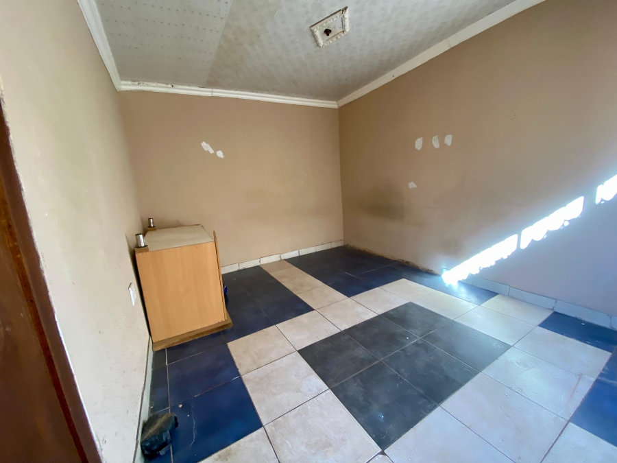 3 Bedroom Property for Sale in Lotus Gardens Gauteng