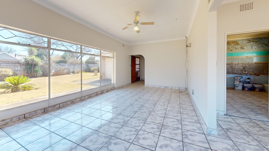 3 Bedroom Property for Sale in Parkdene Gauteng