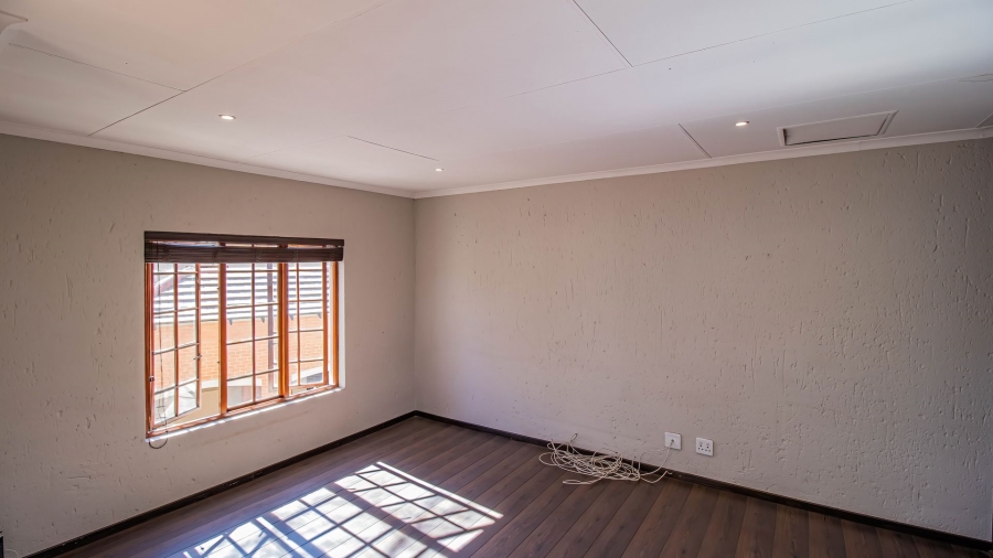 3 Bedroom Property for Sale in Paulshof Gauteng