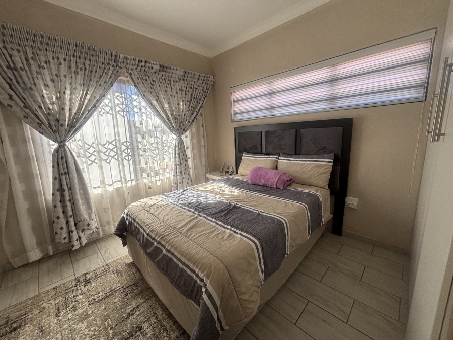4 Bedroom Property for Sale in Cultura Park Gauteng