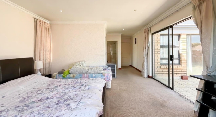 4 Bedroom Property for Sale in Meyersdal Gauteng