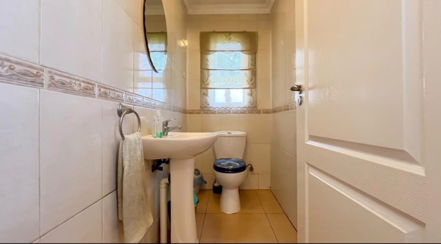 4 Bedroom Property for Sale in Meyersdal Gauteng
