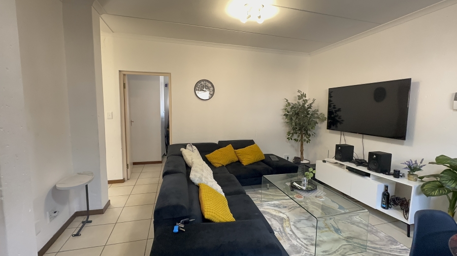 2 Bedroom Property for Sale in Helderwyk Gauteng