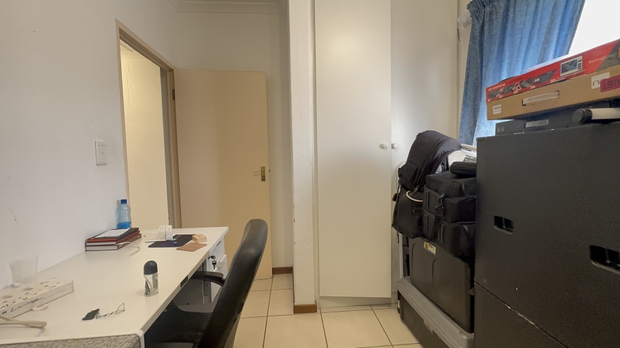2 Bedroom Property for Sale in Helderwyk Gauteng