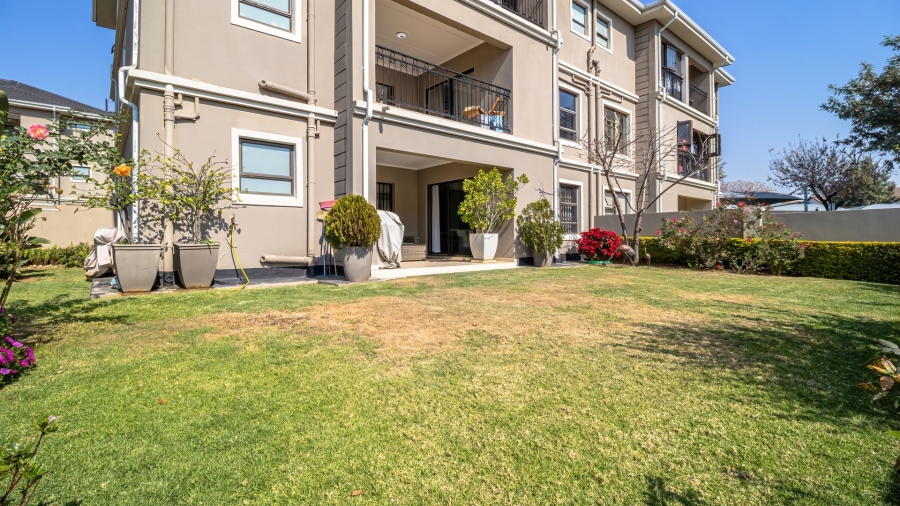To Let 3 Bedroom Property for Rent in Broadacres Gauteng