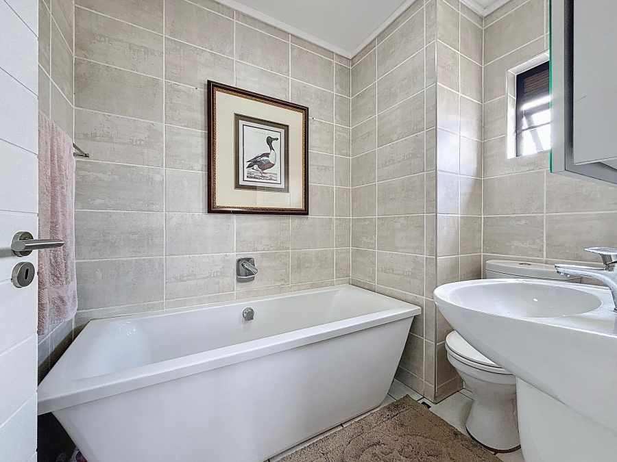 To Let 3 Bedroom Property for Rent in Greencreek Lifestyle Estate Gauteng