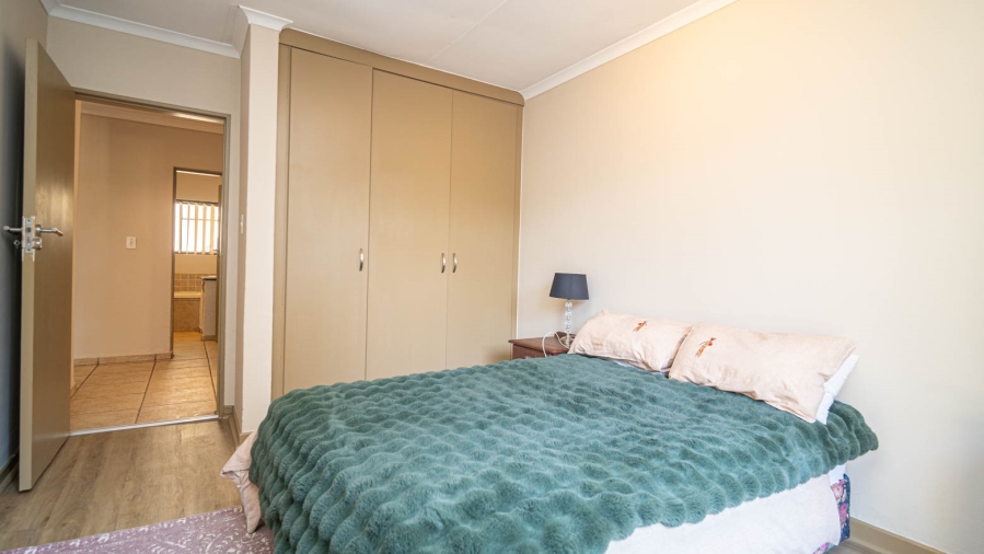 To Let 4 Bedroom Property for Rent in Fourways Gardens Gauteng