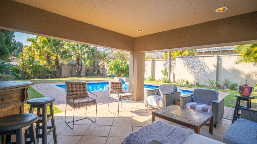 To Let 4 Bedroom Property for Rent in Fourways Gardens Gauteng