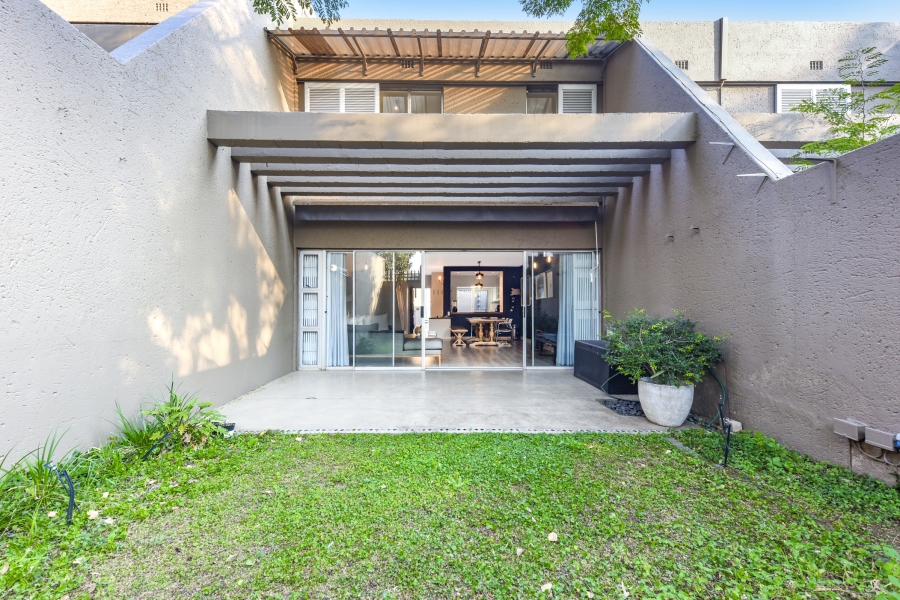2 Bedroom Property for Sale in Craighall Park Gauteng