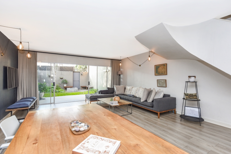 2 Bedroom Property for Sale in Craighall Park Gauteng