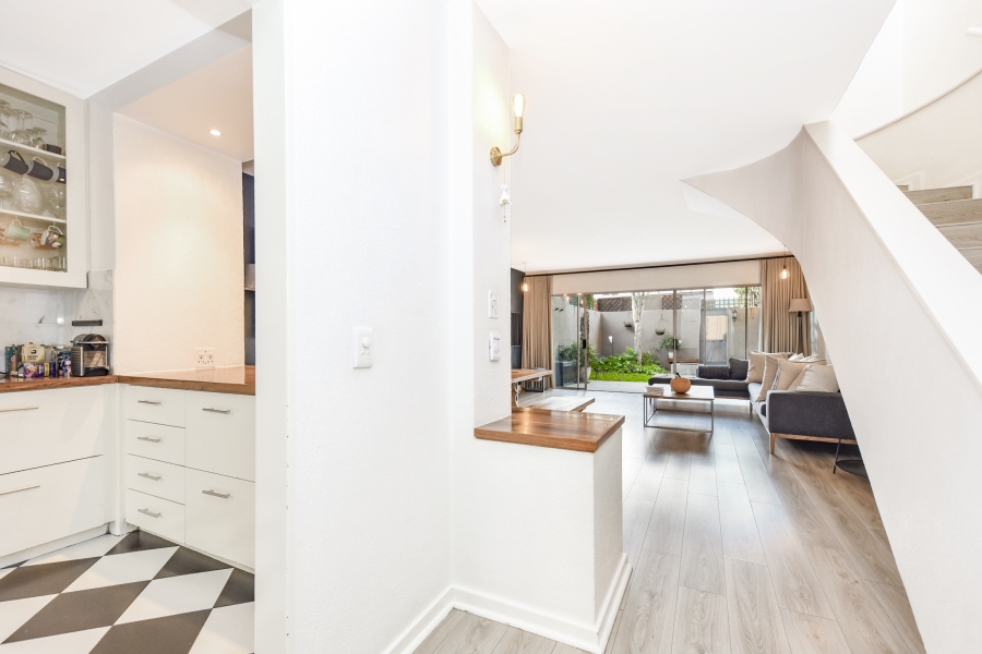 2 Bedroom Property for Sale in Craighall Park Gauteng