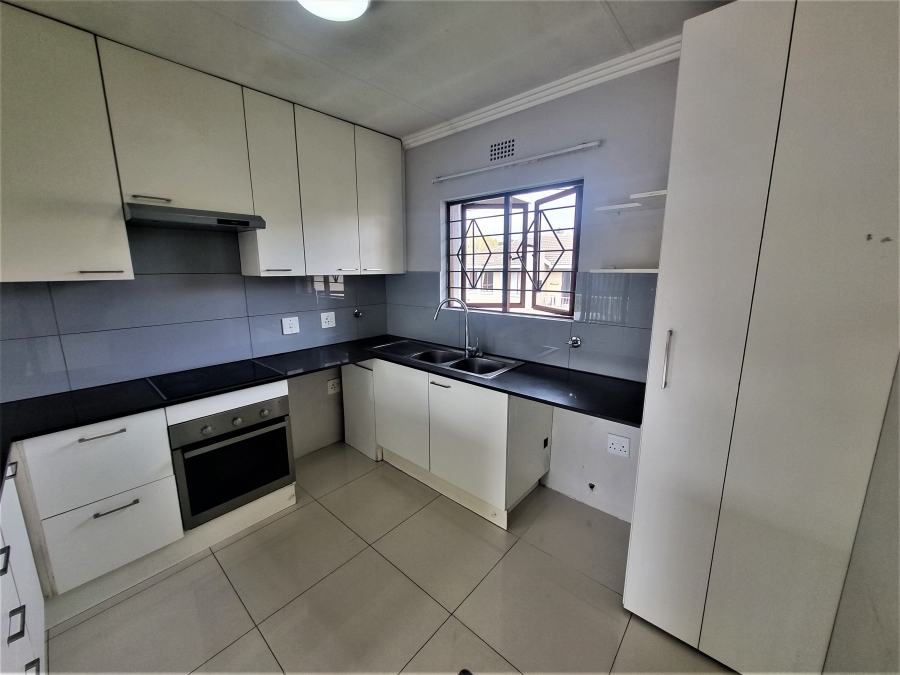 To Let 3 Bedroom Property for Rent in Paulshof Gauteng