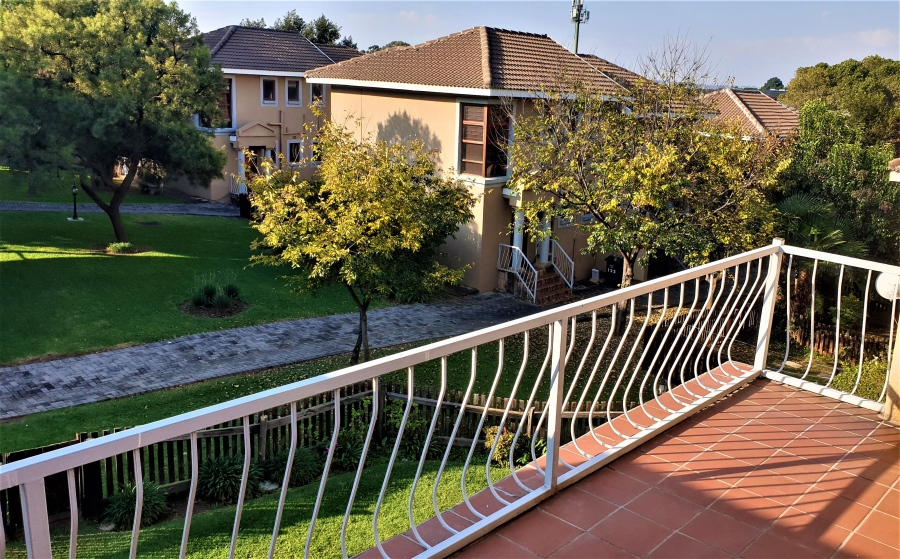 To Let 3 Bedroom Property for Rent in Paulshof Gauteng