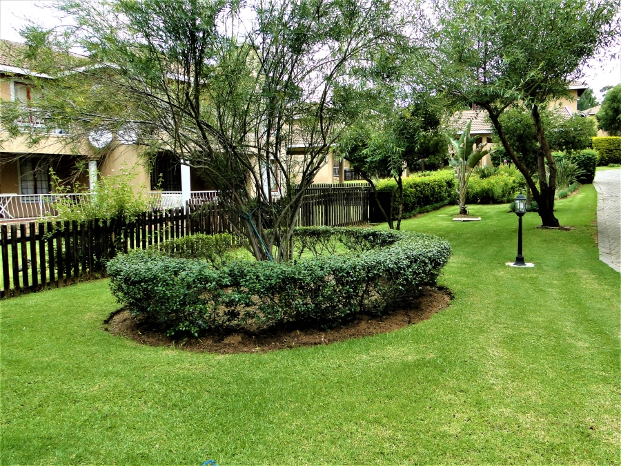 To Let 3 Bedroom Property for Rent in Paulshof Gauteng