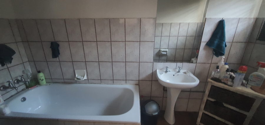 4 Bedroom Property for Sale in Rensburg Gauteng