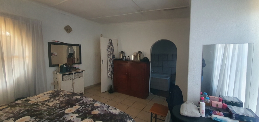 4 Bedroom Property for Sale in Rensburg Gauteng