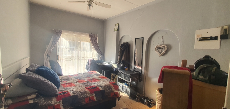 4 Bedroom Property for Sale in Rensburg Gauteng