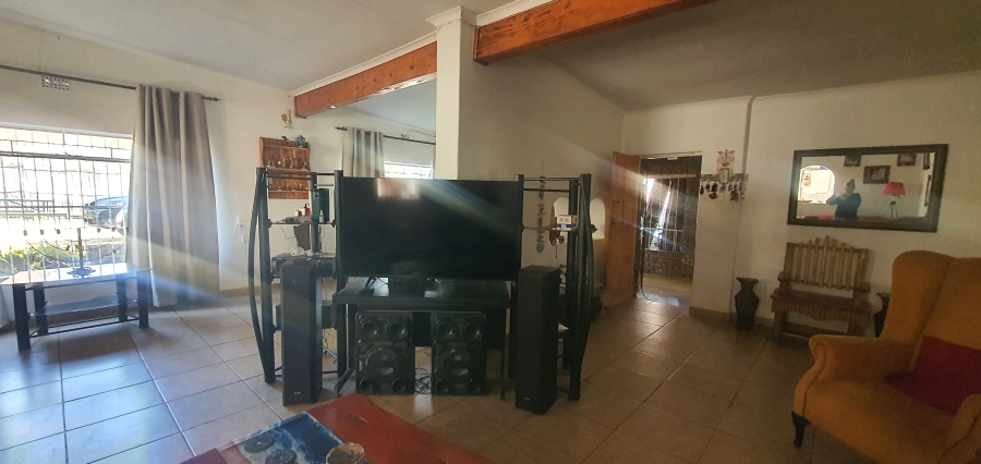 4 Bedroom Property for Sale in Rensburg Gauteng