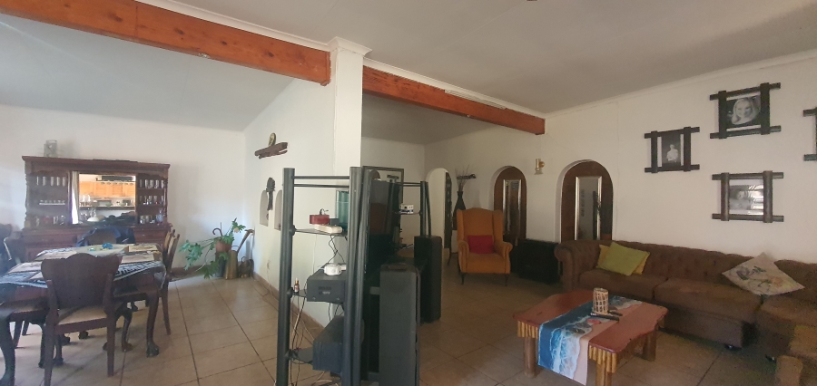 4 Bedroom Property for Sale in Rensburg Gauteng