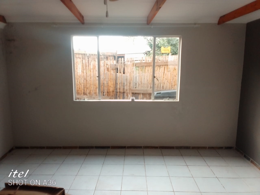 To Let 1 Bedroom Property for Rent in Brenthurst Gauteng