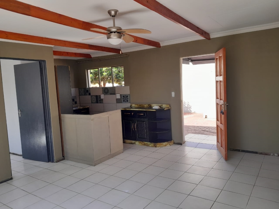 To Let 1 Bedroom Property for Rent in Brenthurst Gauteng