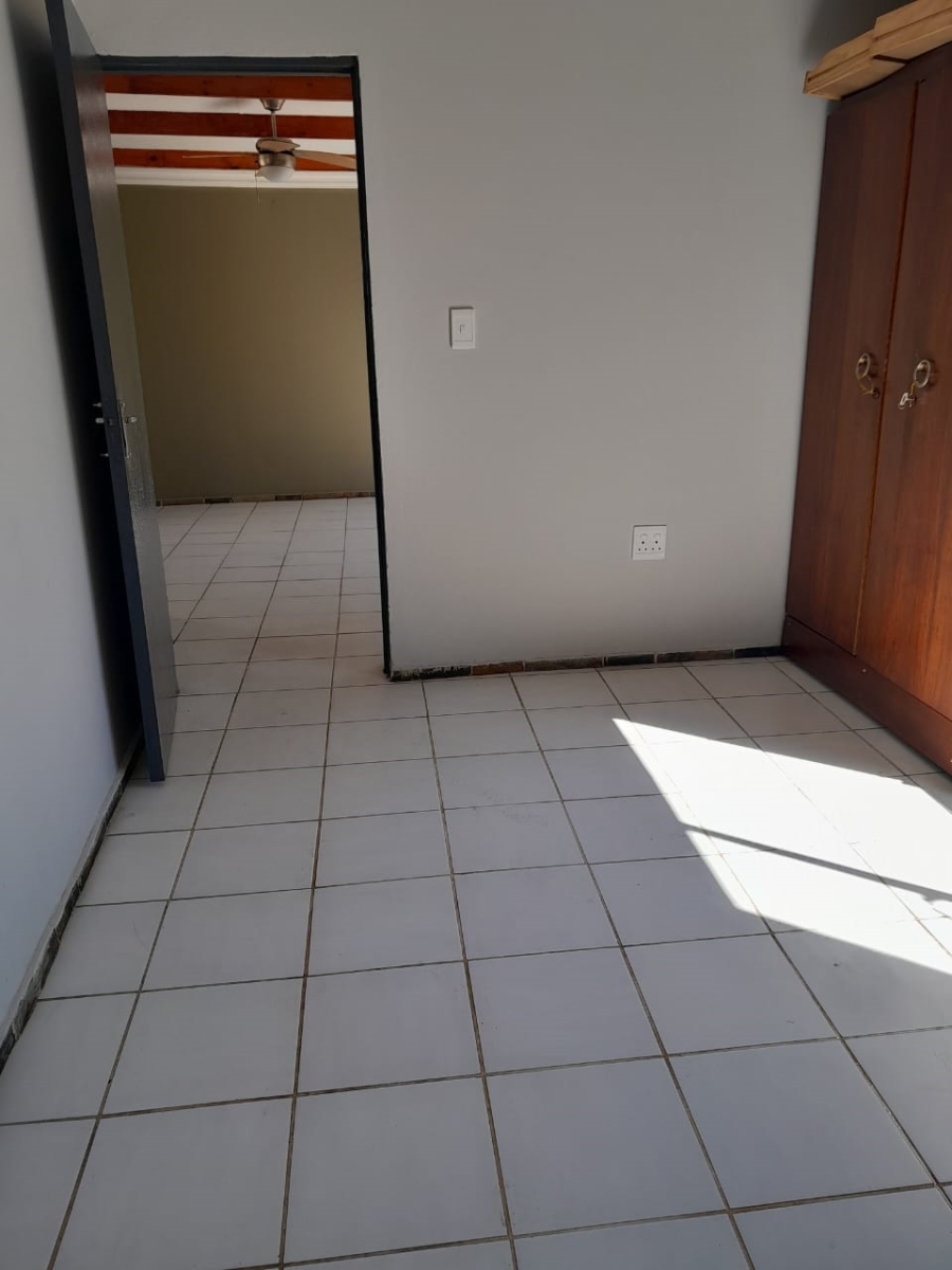 To Let 1 Bedroom Property for Rent in Brenthurst Gauteng