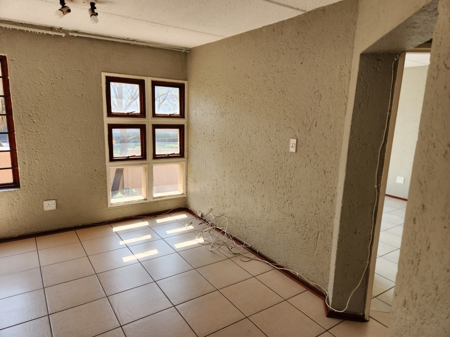 2 Bedroom Property for Sale in Morningside Gauteng