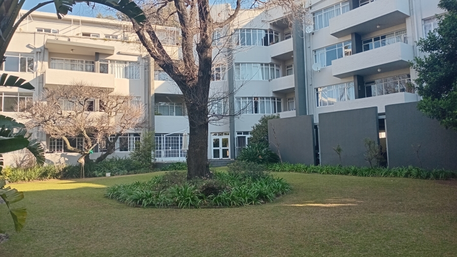 1 Bedroom Property for Sale in Illovo Gauteng