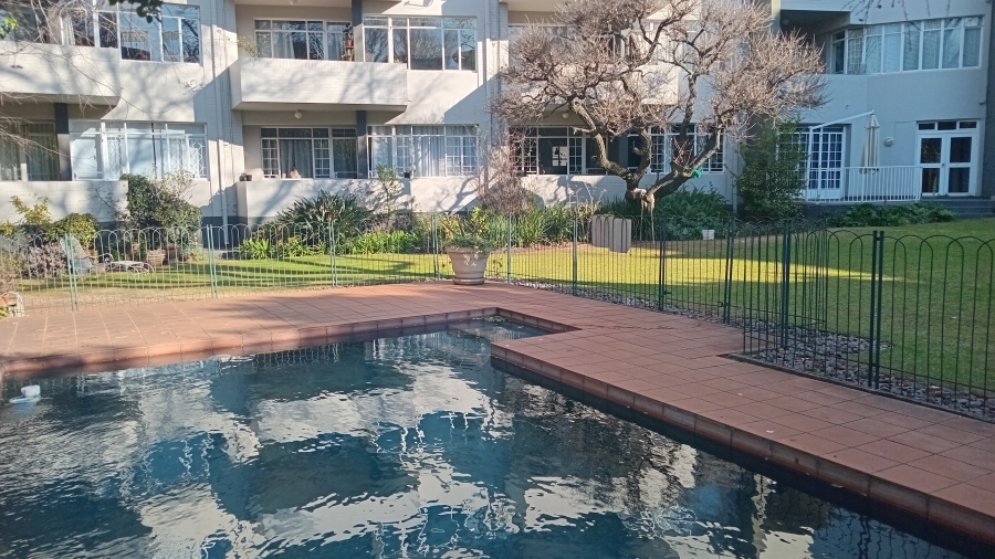 1 Bedroom Property for Sale in Illovo Gauteng