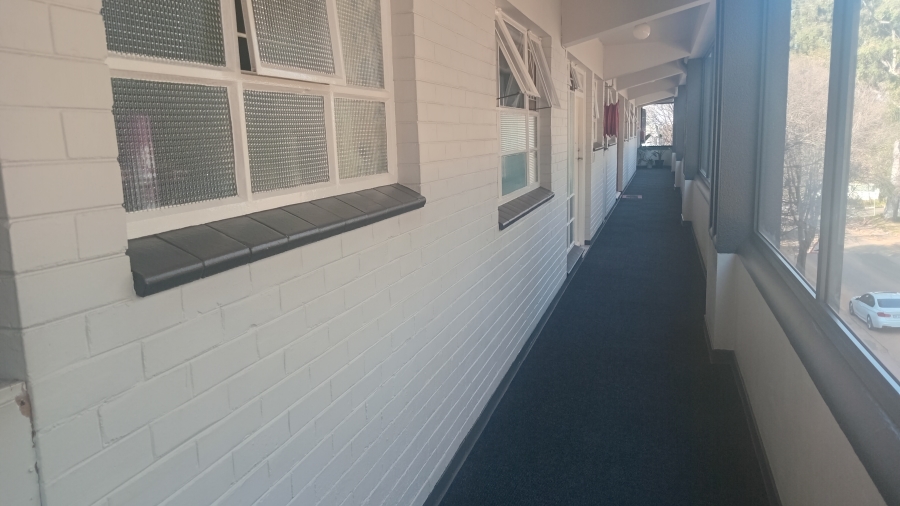 1 Bedroom Property for Sale in Illovo Gauteng