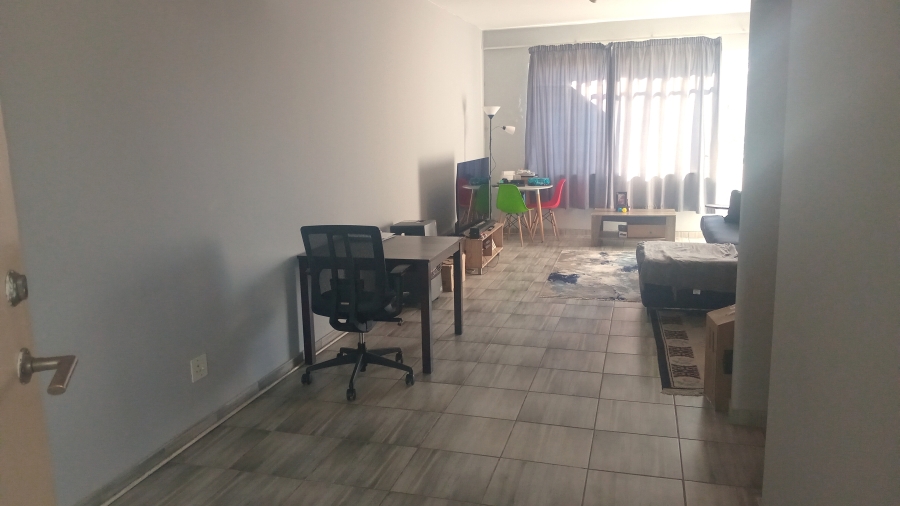 1 Bedroom Property for Sale in Illovo Gauteng